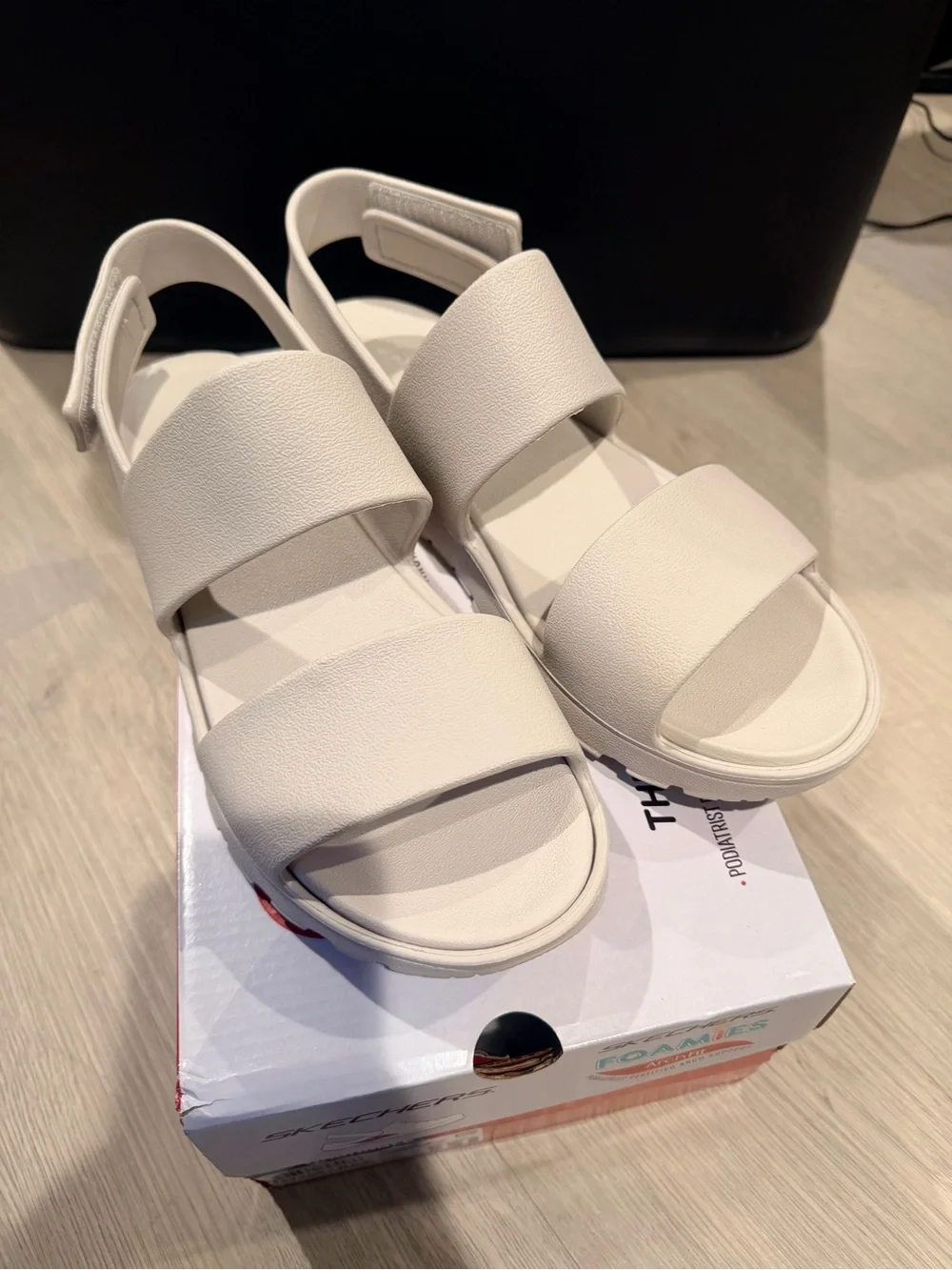 Skechers Natural Foam Clog Slingback Sandals Foamies Size 11